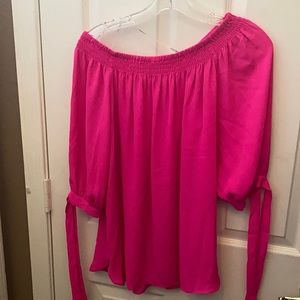 FINAL MARKDOWN LADIES’ Peter Nygard Top (8)